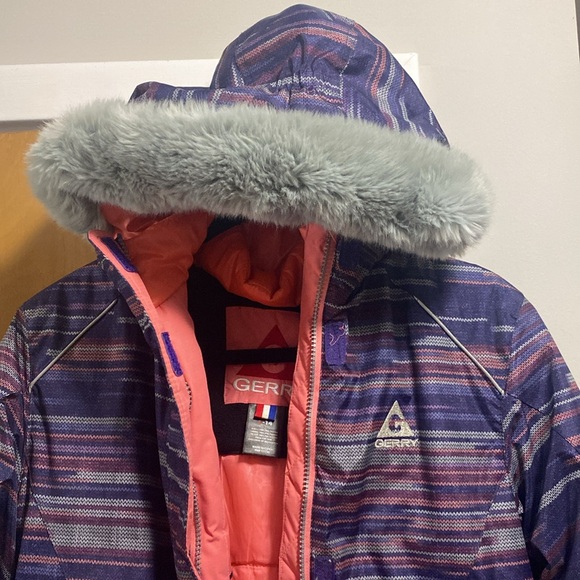 Gerry Snow Jacket - Picture 2 of 10